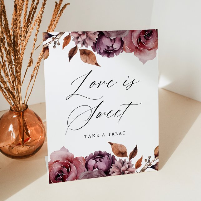 Rustic Autumn Floral Love is Sweet Wedding Favor Sockelschild (Von Creator hochgeladen)