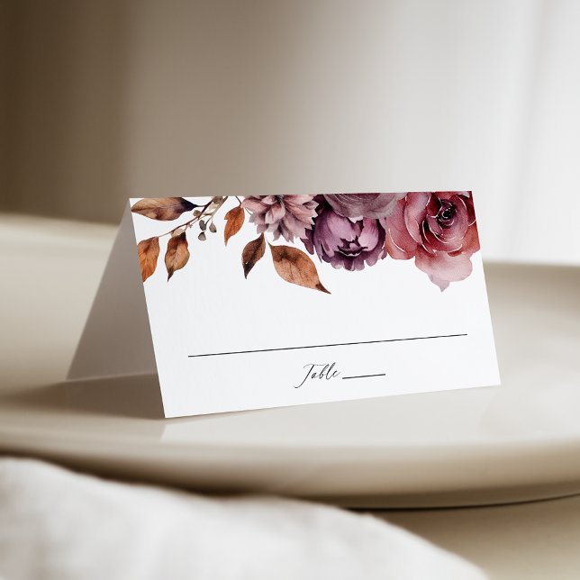 Rustic Autumn Marsala Floral Wedding Platzkarte (Von Creator hochgeladen)