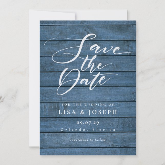 Rustic Blue Wood Elegante Script Wedding Save The Date (Vorderseite)