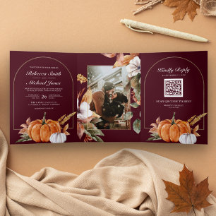 Rustic Boho Pumpkin Foto QR Code Burgundy Wedding Dreifach Gefaltete Einladung