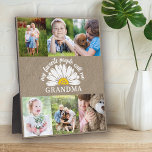 Rustic Burlap Daisy Foto Collage Oma Geschenk Fotoplatte<br><div class="desc">Der Text lautet "Meine Lieblings-Leute nennen mich Oma" können Sie den Namen ändern,  wenn Sie das Design personalisieren.</div>