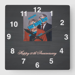 Rustic Chalkboard Anniversary Quadratische Wanduhr