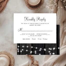 Rustic country barn wood wedding RSVP karte