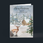 Rustic Deer Son & Son im Gesetz Frohe Weihnachten Karte<br><div class="desc">Frohe Weihnachten für Son und Sohn in der Rechtskarte mit einer rustikal schneebedeckten Hütte im Wald und nachdenklichen Vers.</div>