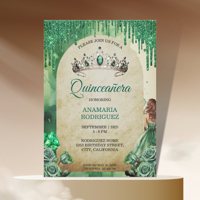 Rustic Emerald Green Tiara Quinceañera Rose Arch Einladung (rustic emerald green tiara)
