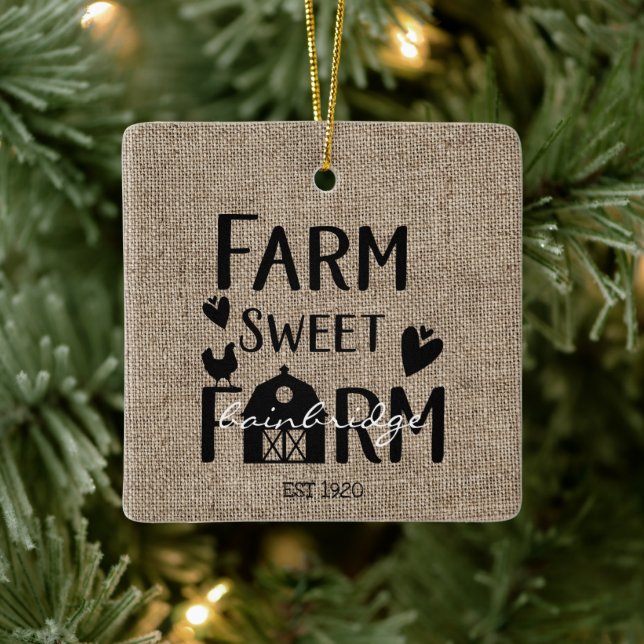 Rustic Farmhouse Style Personalized Christmas Keramikornament (Baum)