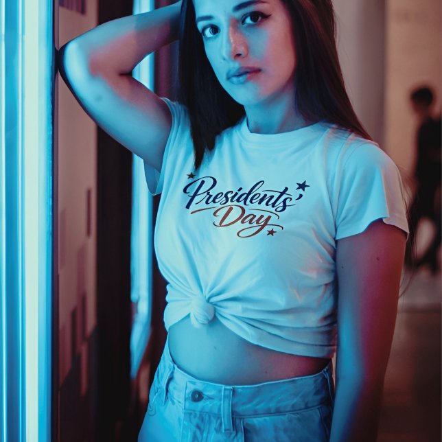 Rustic Hand Drawn Presidents Day Typography Art T-Shirt (Von Creator hochgeladen)