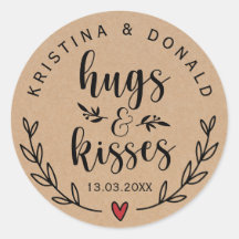 Rustic Hugs & Kisses Wedding | BRAUTPARTY