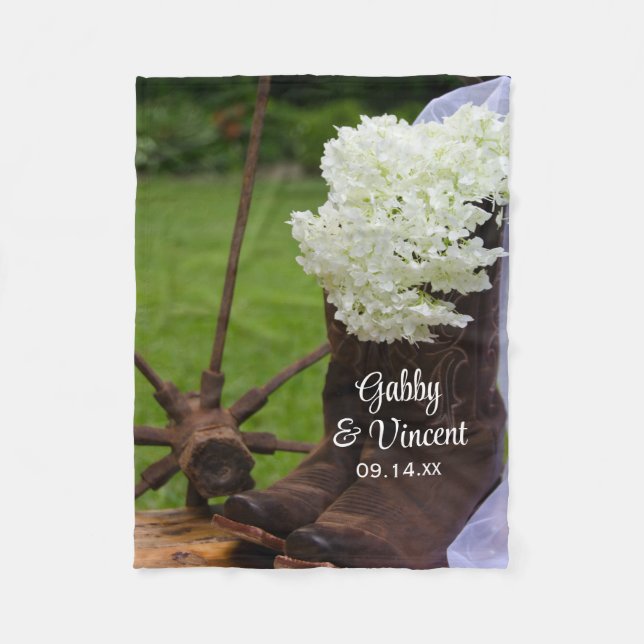 Rustic Hydrangea und Cowboy Boots Western Wedding Fleecedecke (Vorderseite)