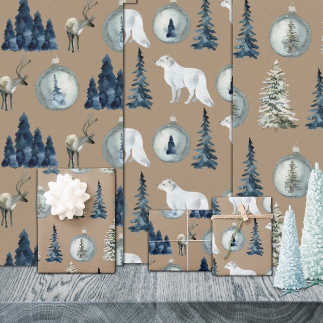 Rustic Kraft Blue Spruce Tree Arctic Fox Reindeer Geschenkpapier Set (Rustic Kraft Blue Spruce Tree Arctic Fox Reindeer Christmas Holiday Wrapping Paper Sheets Trio)