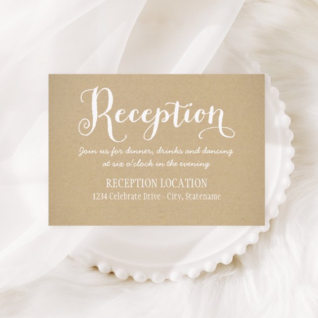 Rustic Kraft Wedding White Script Empfang Begleitkarte (Von Creator hochgeladen)