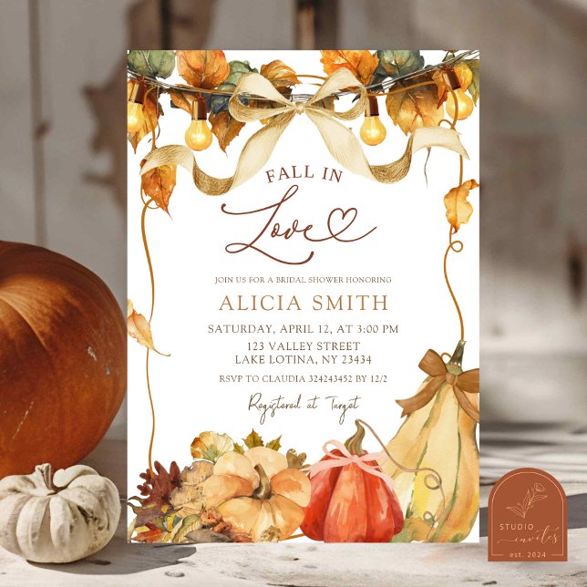 Rustic Pumpkin Coquette fall in love bridal shower Einladung (Von Creator hochgeladen)