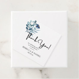 rustic watercolor illustration blue floral bouquet geschenkanhänger