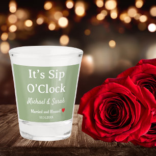 Rustic Wedding Sage Green Es ist Zapfzeit Benutzer Schnapsglas