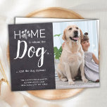 Rustic Weve bewegte neue Adresse Foto-Hund-Bewegun Postkarte<br><div class="desc">Zuhause ist, wo der Hund ist ... und der Hund bewegt! Lass Deinem besten Freund, dass dein Umzug mit dieser niedlichen und lustigen, benutzerdefinierten Foto Hund bewegenden Ankündigung Karte in einem rustikalen Schiefergestein mit Pfotendruck. Personalisieren Sie mit Ihrem Lieblings-Hund Foto, Namen und Ihre neue Adresse. Diese Hundeankündigung ist ein Muss...</div>