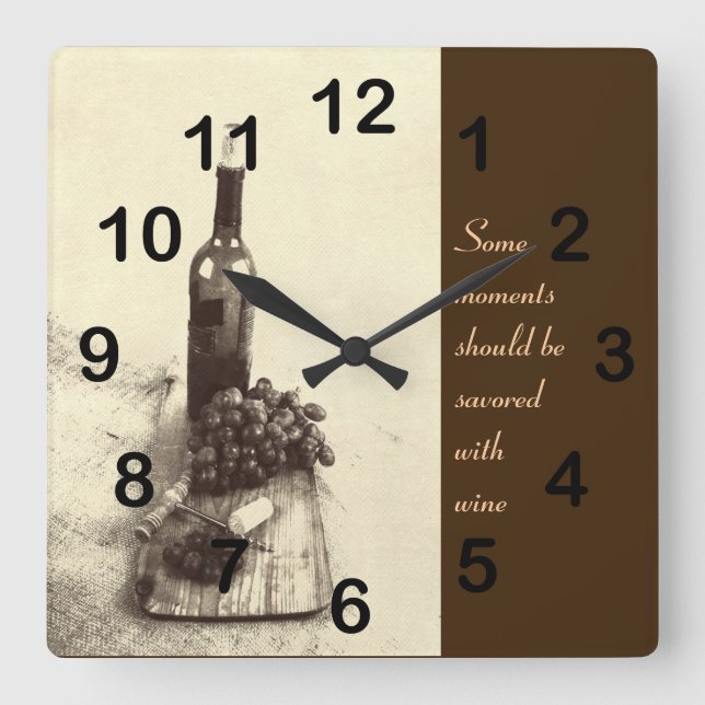 Rustic wine bottle and grapes clock quadratische wanduhr (Vorderseite)