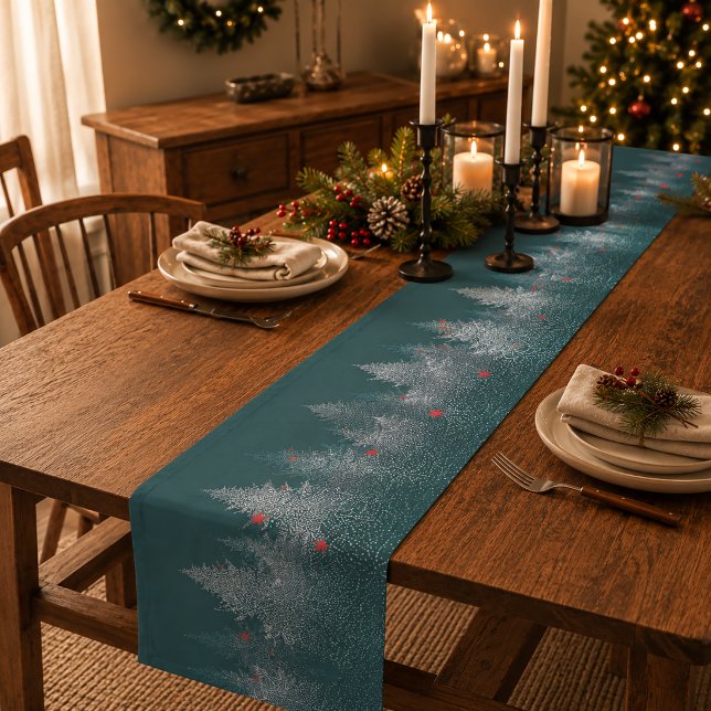 Rustic Wintry Christmas Trees Table Runner Großer Tischläufer (Bring Cozy Christmas Charm to Your Table)