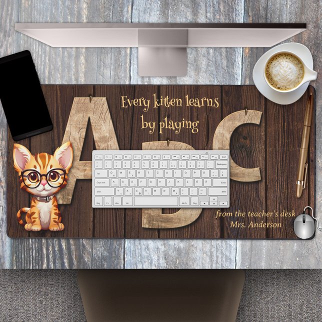 Rustic Wood ABC Alphabet Teacher Schreibtischunterlage (A rustic design desk mat featuring wood A B and C letters on a wood background with optional kitty)