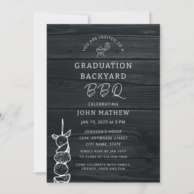 Rustic Wood Black GRILLEN Graduation Party Einladung (Vorderseite)