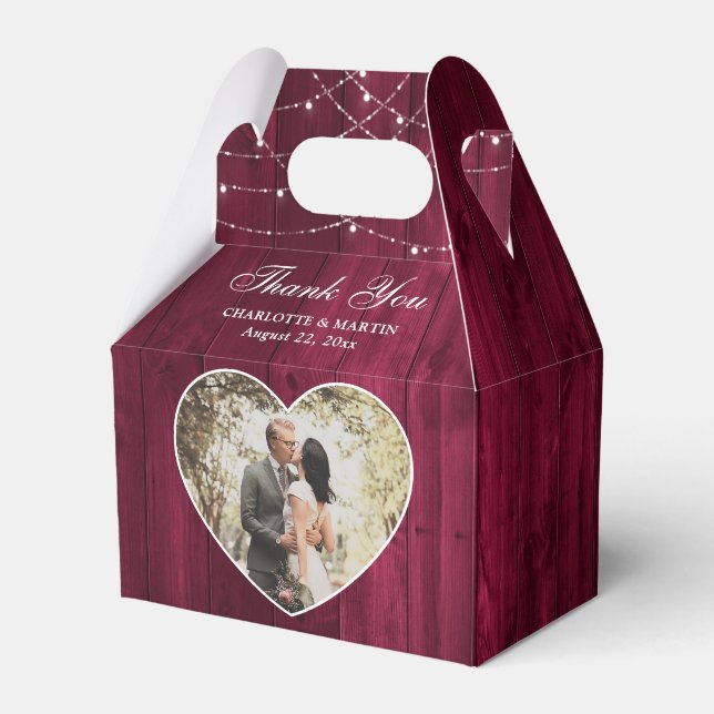 Rustic Wood Burgundy Wedding Foto Geschenkschachtel (Vorderseite)
