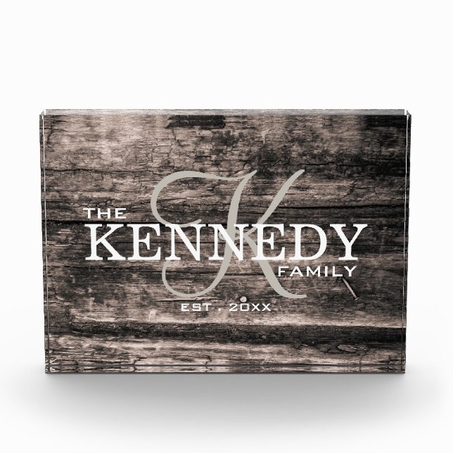 Rustic Wood Family Monogram Nachname Typografie Fotoblock (Vorderseite)