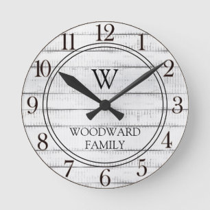 Rustic Wood Family Name Round Clock Runde Wanduhr