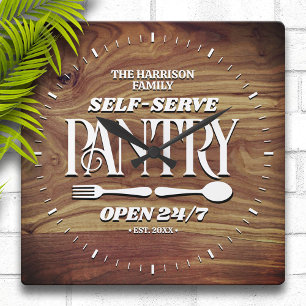 Rustic Wood Family Pantry Personalisiert Quadratische Wanduhr