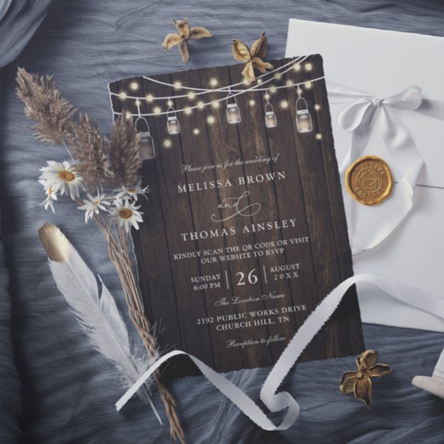 Rustic Wood & Lights Country Chic QR Code Wedding Einladung (Von Creator hochgeladen)