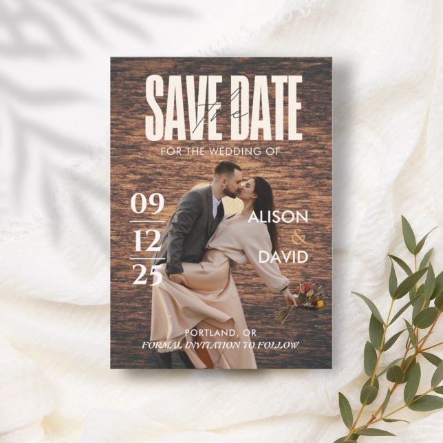 Rustic Wood Magazine Foto Save the Date Hochzeit Einladung (Von Creator hochgeladen)
