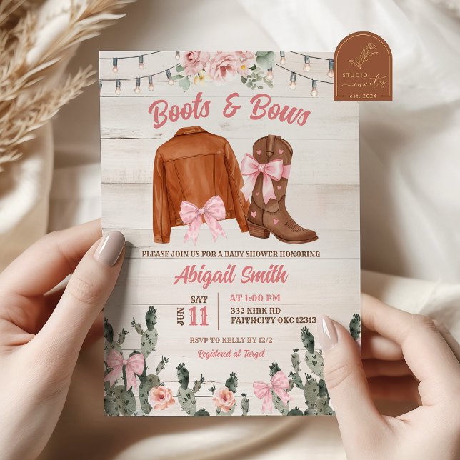 Rustic Wood Pink Boots and Bows Baby Shower Einladung (Von Creator hochgeladen)