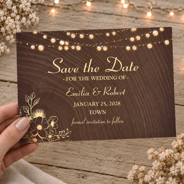 Rustic Wood String Lichthochzeit Save The Date (Von Creator hochgeladen)