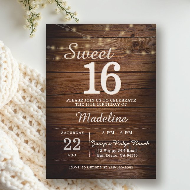 Rustic Wood String Lights Barn Backyard Sweet 16 Einladung (rustic sweet 16 birthday party invitation barn wood string lights backyard outdoors cowboy western)