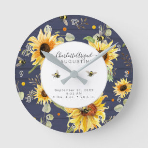 Rustic Wood Sunflower Bee Yellow Baby Birth Stats Runde Wanduhr