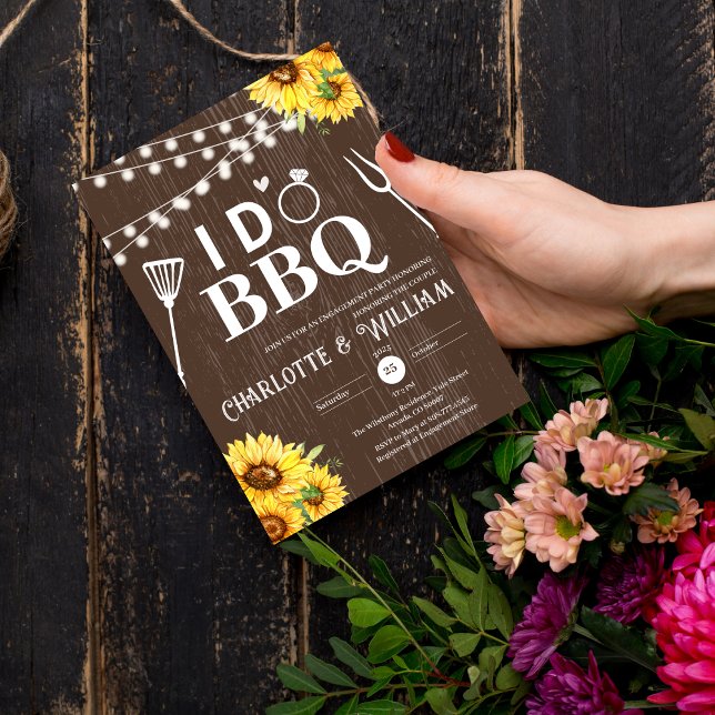 Rustic Wood Sunflower I Do BBQ Engagement Party Einladung (Rustic Wood Sunflower I Do BBQ Engagement Party Invitation country wedding grill wooden floral flowe)