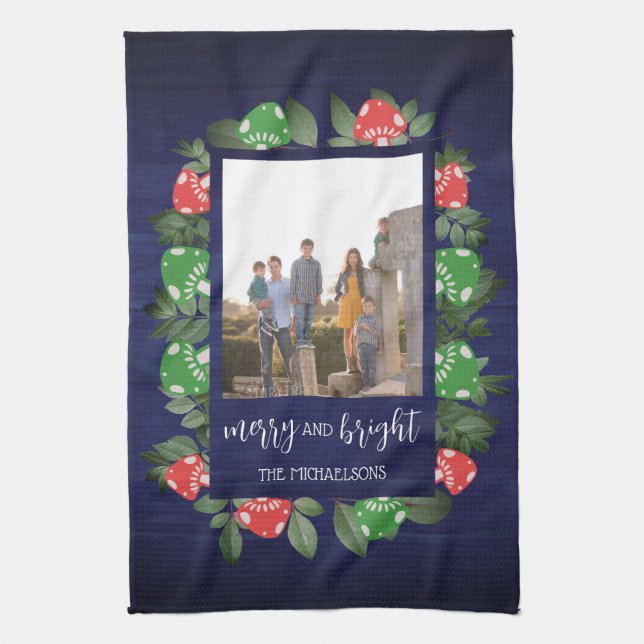 Rustic Woodland Whimsical Mushrooms Christmas Geschirrtuch (Vertikal)