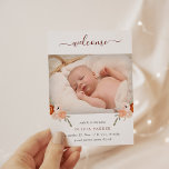 Rustikal Boho Floral | Ankündigung von Foto zur Ge Postkarte<br><div class="desc">Diese einfache und elegante Geburtsankündigung auf der Postkarte zeigt hübsche bohfarbige Blume in Orange-,  Taupe-,  Pfirsich- und Blütentönen auf weißem Hintergrund mit handgeschriebenem Drehbuch. Fügen Sie Ihr Lieblings-Foto Ihres Neugeborenen,  um diesen rustikalen botanischen Look zu vervollständigen.</div>