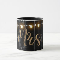 Rustikal dunkles Holz & String Lights Gold Bride M