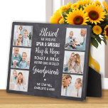 Rustikal gesegnete Großeltern Custom 6 Foto Collag Fotoplatte<br><div class="desc">Feiern Sie Ihre Großeltern mit einer individuellen Collage-Plakette für Fotos. Diese einzigartige Großeltern zitieren Plakette ist das perfekte Geschenk, ob Geburtstag, Großeltern oder Weihnachten. Wir hoffen, dass Ihr besonderes Geschenk für die Großeltern in den kommenden Jahren zu einem wertvollen Sake wird. . Zitat " Selig sind diejenigen, die Spoil &...</div>