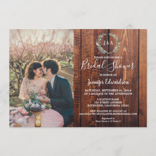 Rustikale Blätter auf Holz-Monogramm-Foto-Brautpar Einladung