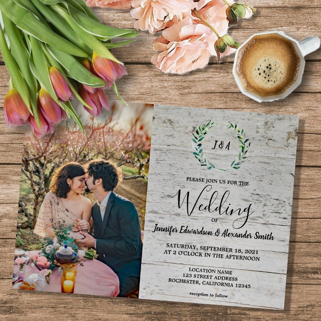 Rustikale Blätter auf Holz-Monogramm-Foto Hochzeit Magneteinladung (Rustic leaves on wood monogrammed photo Magnetic wedding Invitation.)