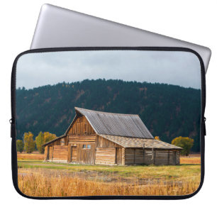 Rustikale Blockhütte im Grand Teton Nationalpark,  Laptopschutzhülle