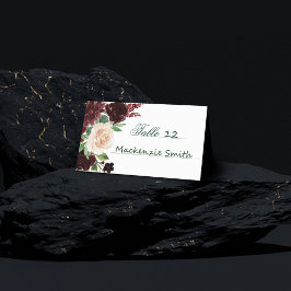 Rustikale Blüten | Terracotta und Marsala Red Bouq Platzkarte