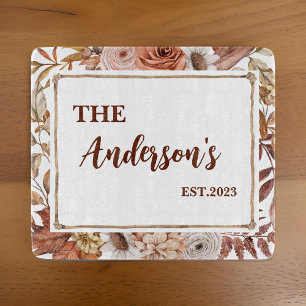 Rustikale Boho Floral Monogram Custom Schneidebrett