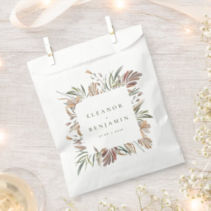 Rustikale Botanische Erdtöne Hochzeitsnamen nach M Geschenktütchen