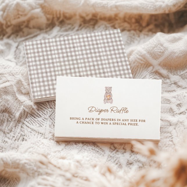 Rustikale Braun-Gingham-Windel-Raffle für Bären Begleitkarte (Rustic Bear Blue Gingham Boy Baby Shower Diaper Raffle card)