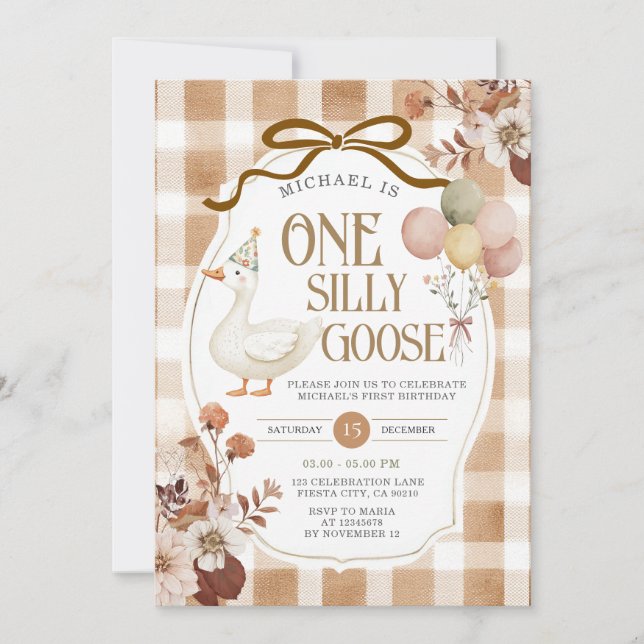 Rustikale braune Gingham-One-Silly-Goose-Geburtsta Einladung (Vorderseite)