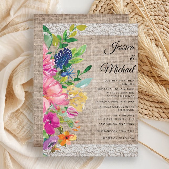 Rustikale Burlap Lace Pink Blue Floral Wedding Einladung (Rustic pink and yellow watercolor floral on burlap and lace wedding invitation)