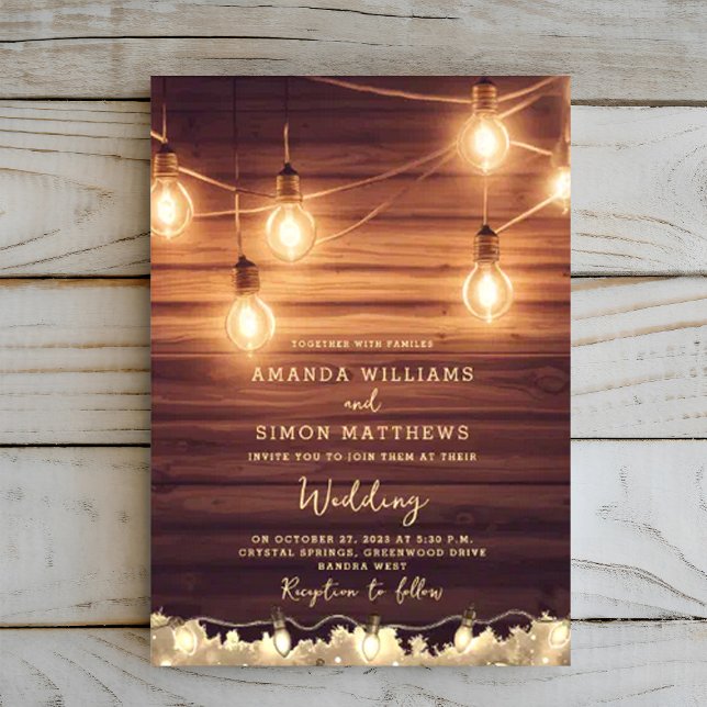 Rustikale Country String Lights Barn Wood Wedding Einladung (Von Creator hochgeladen)