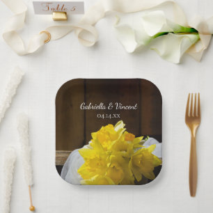 Rustikale Daffodien und die Hochzeit von Stallholz Pappteller