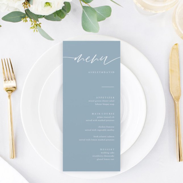 Rustikale Dusty Blue Calligraphy Wedding Menu Card Menükarte (Von Creator hochgeladen)